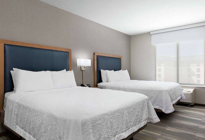 חדר סטנדרט שתי מיטות זוגיות,  hampton Inn & Suites San Diego Airport Liberty Station