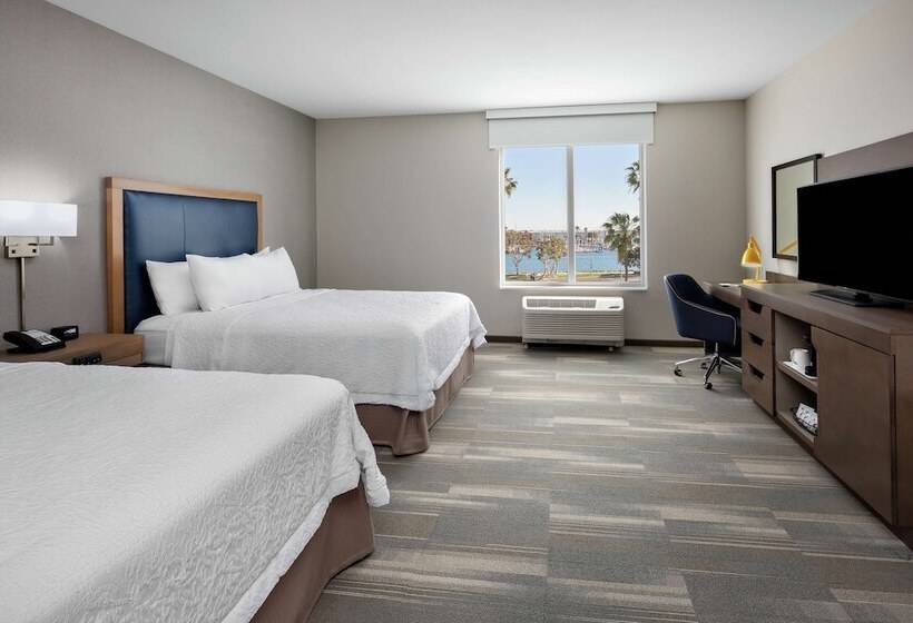 غرفه قياسيه سريرين مزدوجين,  hampton Inn & Suites San Diego Airport Liberty Station
