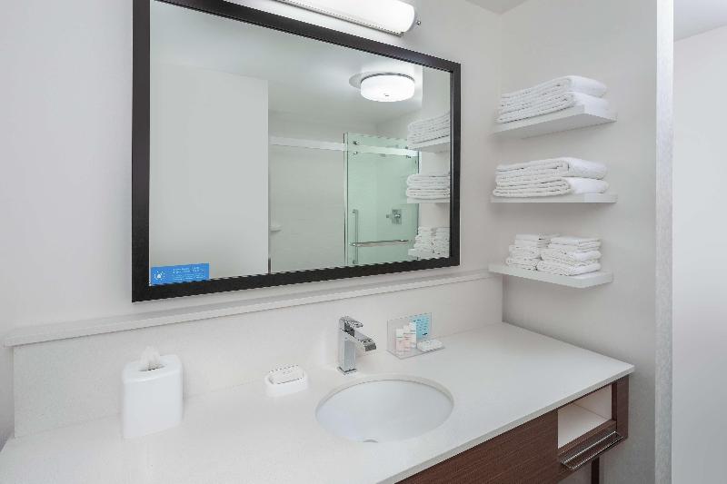 جناح سرير كينج,  hampton Inn & Suites San Diego Airport Liberty Station