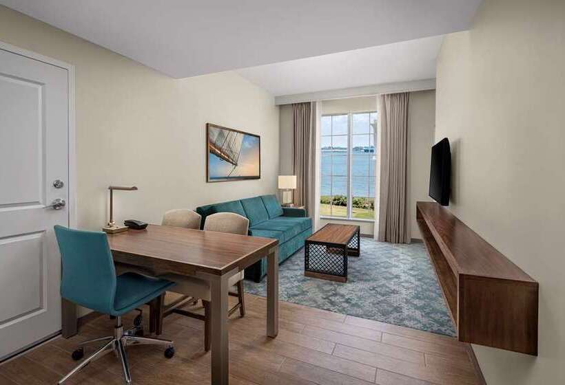 غرفة قياسية ذات إطلالة,  hampton Inn & Suites San Diego Airport Liberty Station