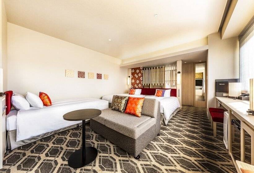 חדר סטנדרט לשלושה, Hanshin Annex Osaka