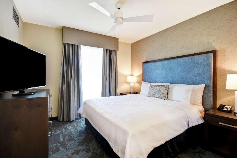 带大床的套房, Homewood Suites By Hilton Salt Lake City Airport