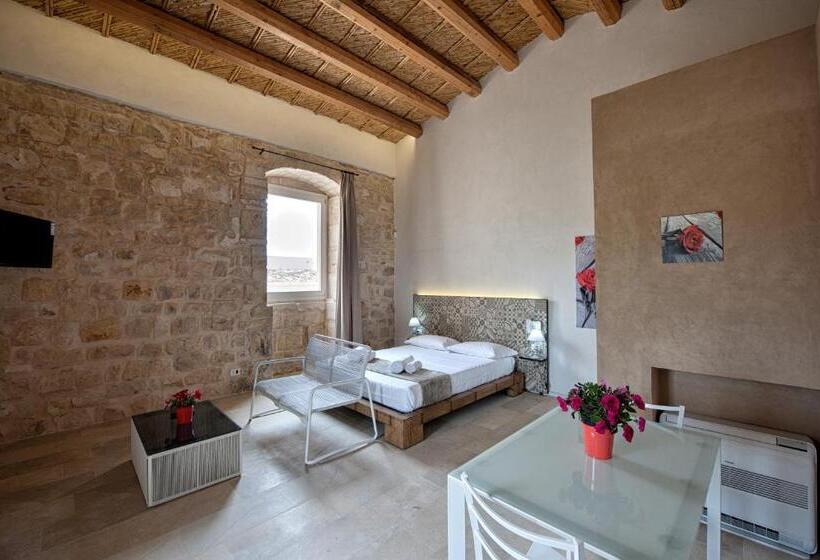 غرفة ديلوكس رباعية, Stacci Rural Resort