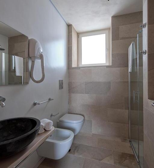 غرفة ديلوكس رباعية, Stacci Rural Resort