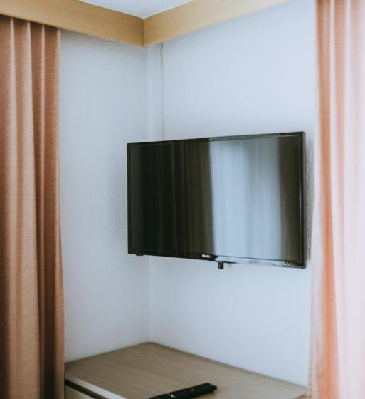 标准单人间, Haus Rainbach