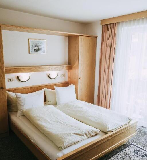 标准间, Haus Rainbach