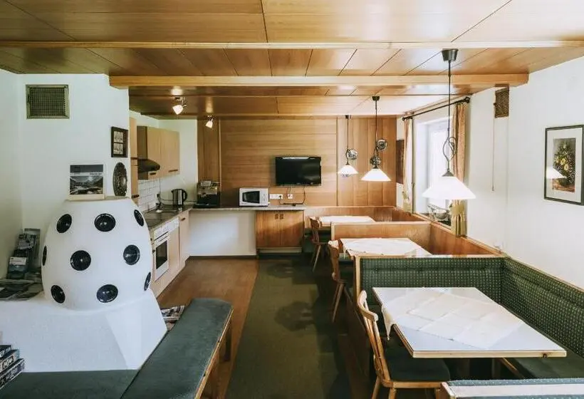 1ベッドルームハウス, Haus Rainbach