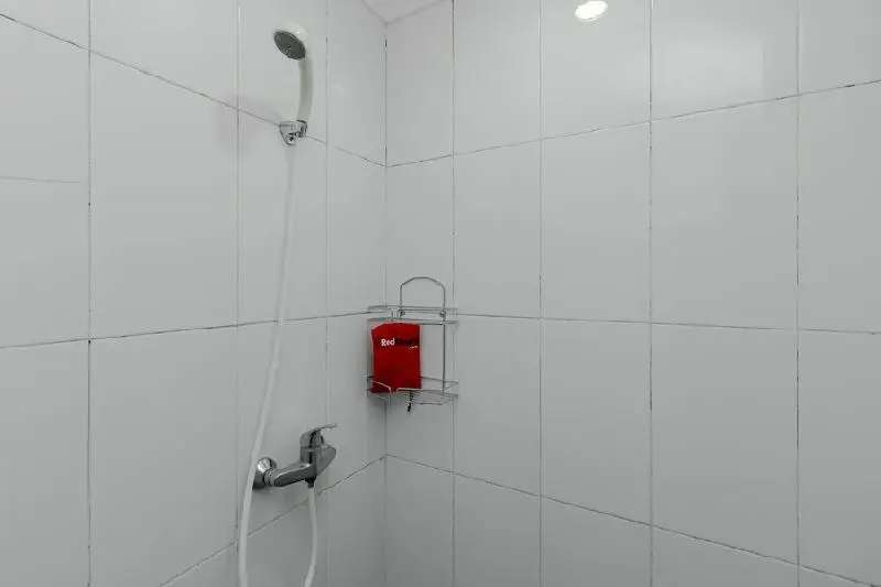 Standardzimmer, Reddoorz Plus @ Pasar Baru