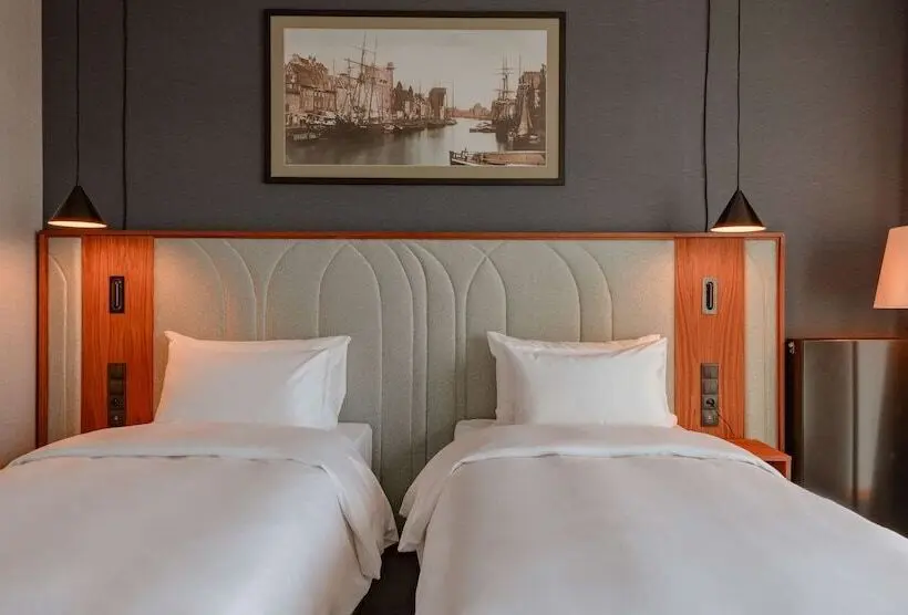 اتاق سوپریور با چشم‌انداز رودخانه, Radisson Hotel & Suites, Gdansk, Wyspa Spichrzów