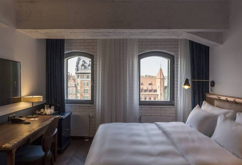 Номер Superior Вид на Реку, Radisson Hotel & Suites, Gdansk, Wyspa Spichrzów