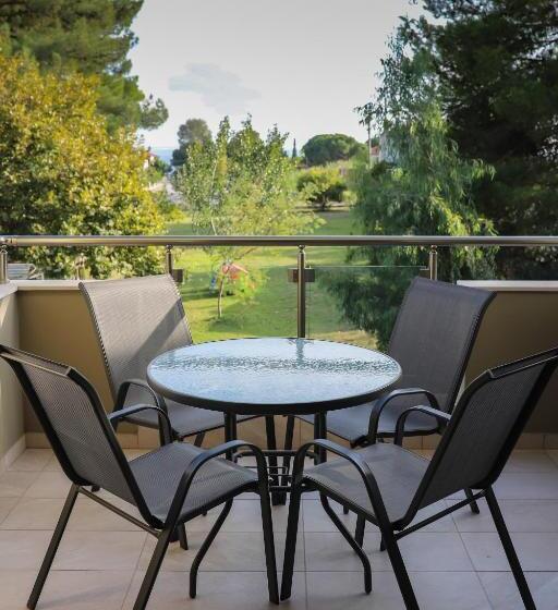 חדר דופלקס, Gmare