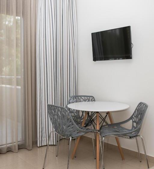 חדר דופלקס, Gmare