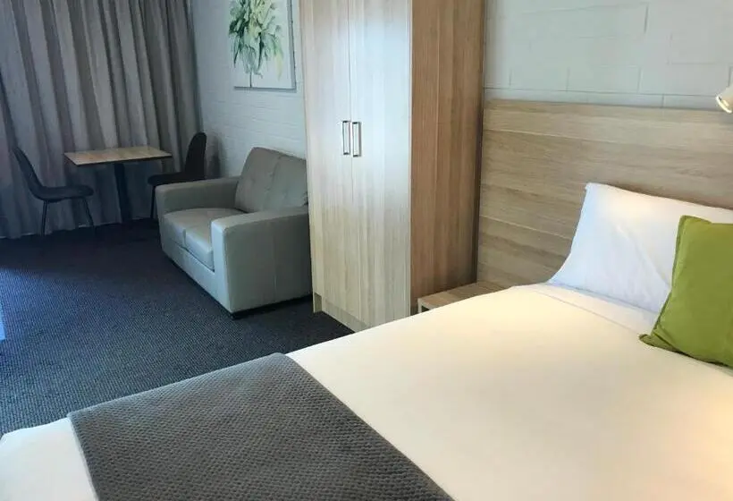 Standard-studio, Frewville Motor Inn