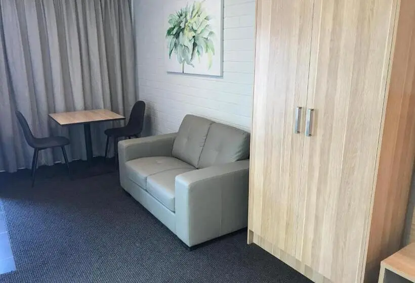Standard-studio, Frewville Motor Inn