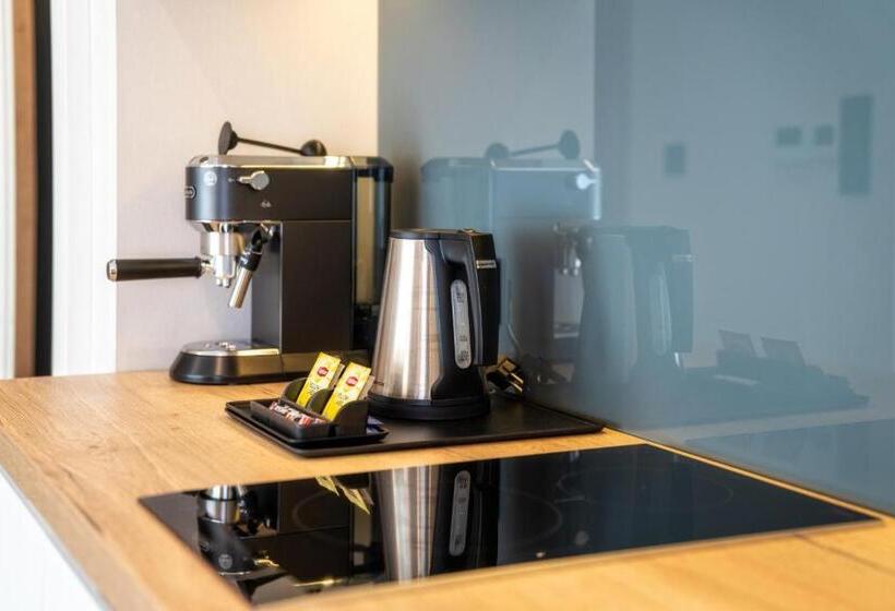 １ベッドルームアパートメント, Meta Apartments