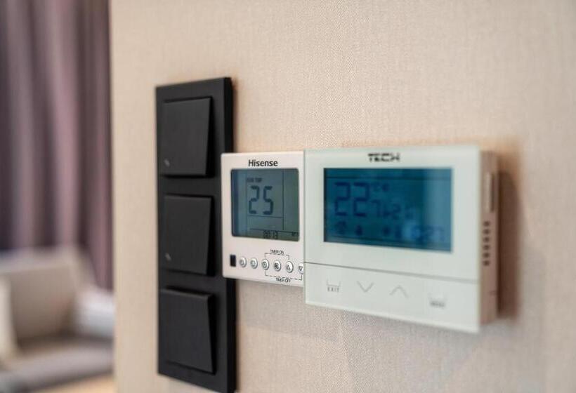 １ベッドルームアパートメント, Meta Apartments