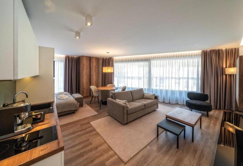 Апартаменты 2 Спальни, Meta Apartments