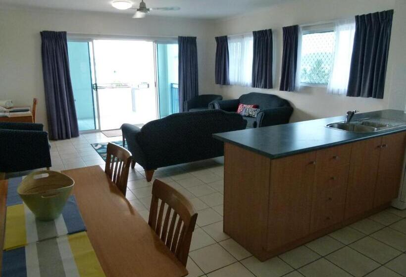 ２ベッドルームアパートメント, Madison Ocean Breeze Apartments