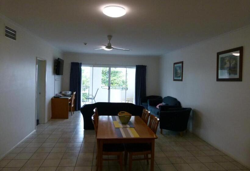 דירת שני חדרים, Madison Ocean Breeze Apartments