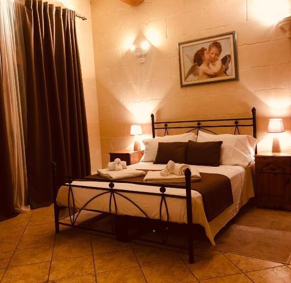 اتاق استاندارد با بالکن و چشم‌انداز دریا, Narcisa Farmhouse B&b