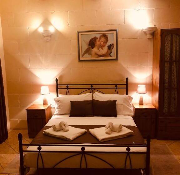 اتاق استاندارد با بالکن و چشم‌انداز دریا, Narcisa Farmhouse B&b