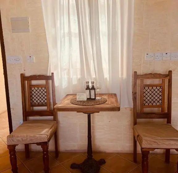 اتاق لوکس با چشم‌انداز دریا, Narcisa Farmhouse B&b