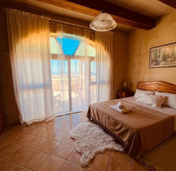 اتاق لوکس با چشم‌انداز دریا, Narcisa Farmhouse B&b