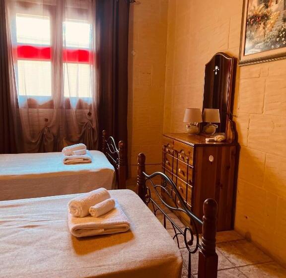 اتاق استاندارد, Narcisa Farmhouse B&b