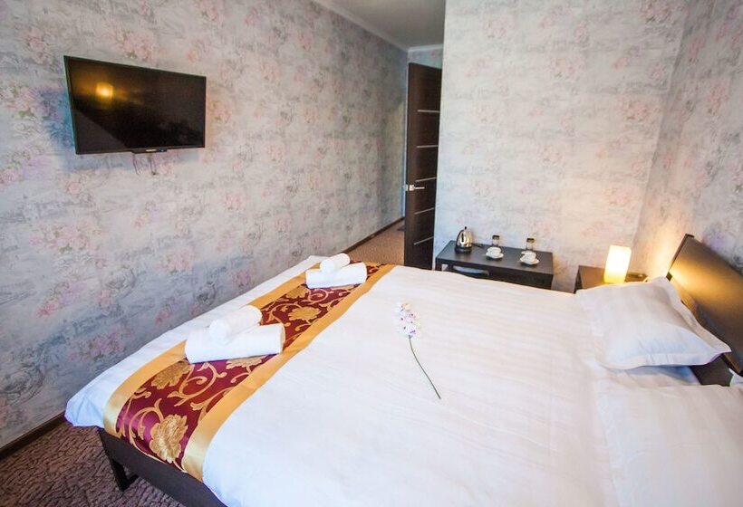 スーペリアールーム, Solar