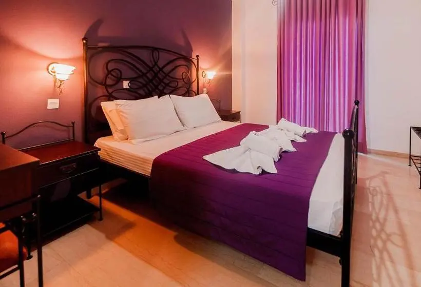 Standard Room, Torini