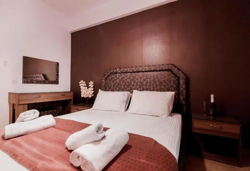 Deluxe Room, Torini