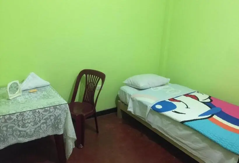 اتاق استاندارد یک تخته با سرویس بهداشتی مشترک, Hospedaje El Viajero Aeropuerto