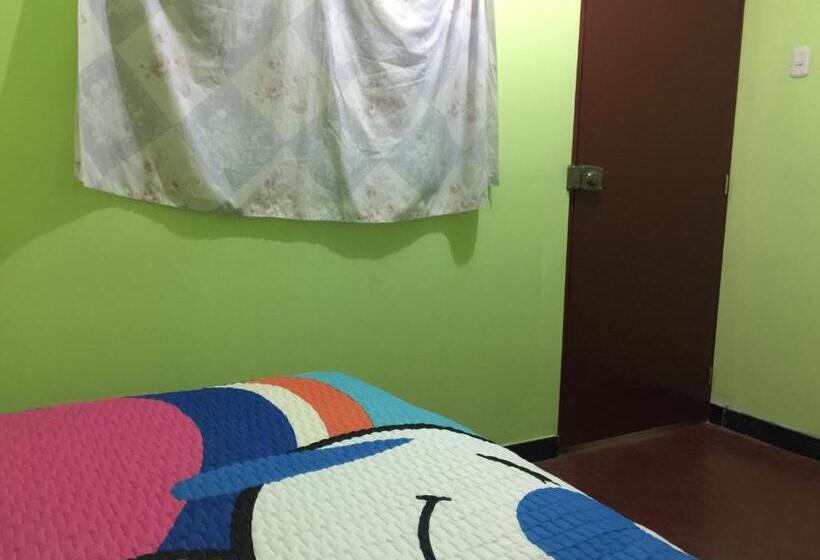 اتاق استاندارد یک تخته با سرویس بهداشتی مشترک, Hospedaje El Viajero Aeropuerto