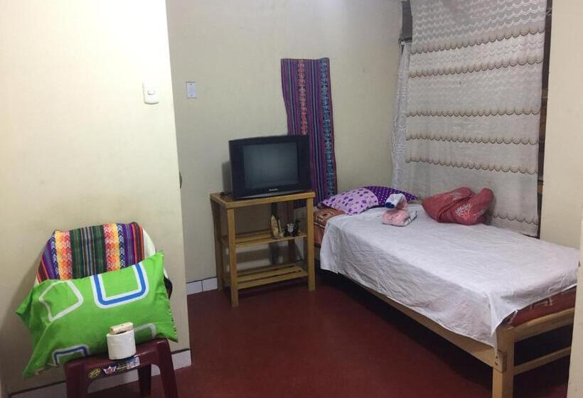 اتاق استاندارد, Hospedaje El Viajero Aeropuerto