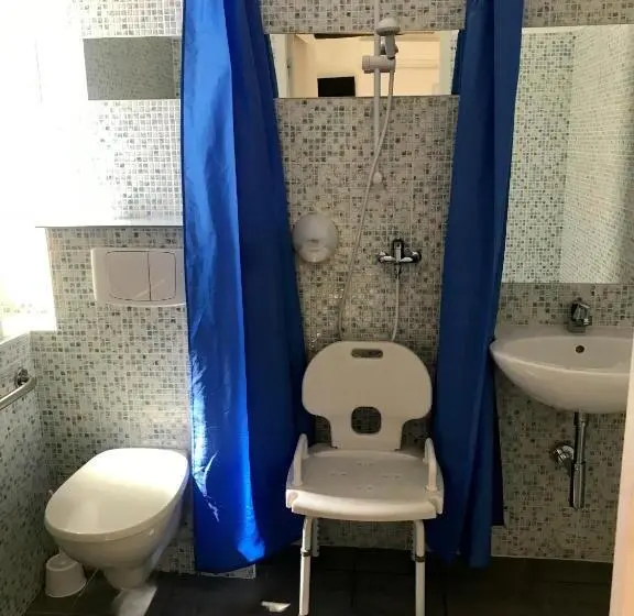 身障者適用スタンダードルーム, Hôtel Des Bains