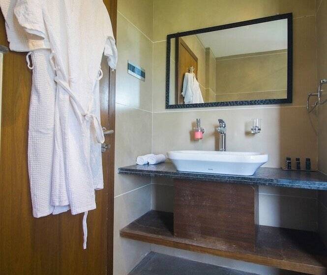 Номер Deluxe, Okean De Goa Vagator