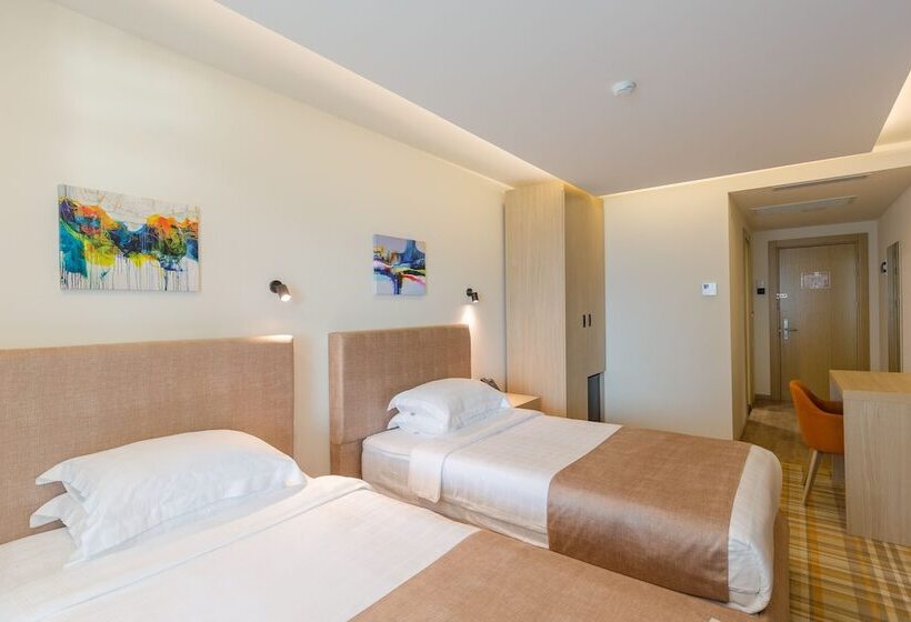 اتاق استاندارد با تخت دوبل, Best Western Premier Batumi