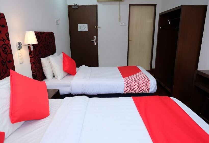جناح سوبيريور, Grand City Hotel 2 By Oyo Rooms