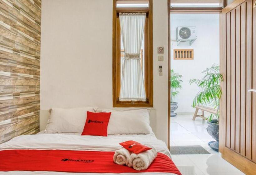 Номер Стандарт, Reddoorz Syariah Near Taman Pelangi Jogja 2