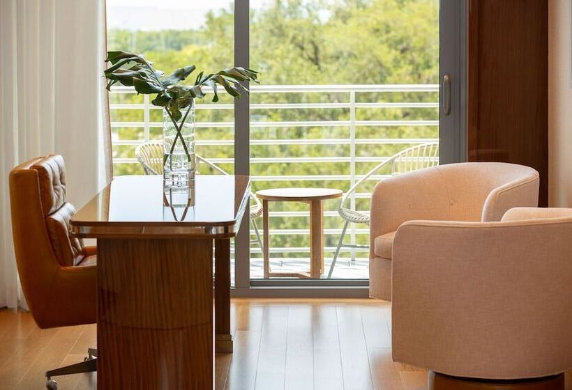 سوئیت پرزیدنت, Mr. C Miami Coconut Grove