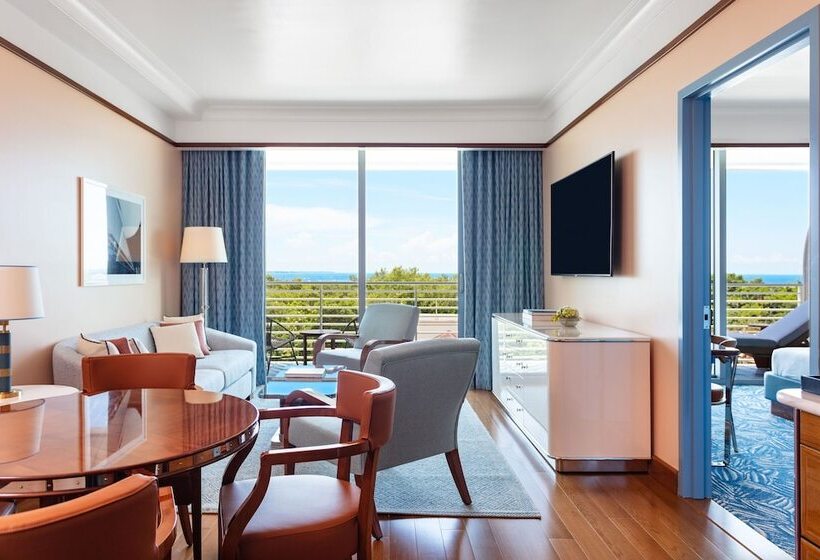 سوئیت کلاسیک, Mr. C Miami Coconut Grove