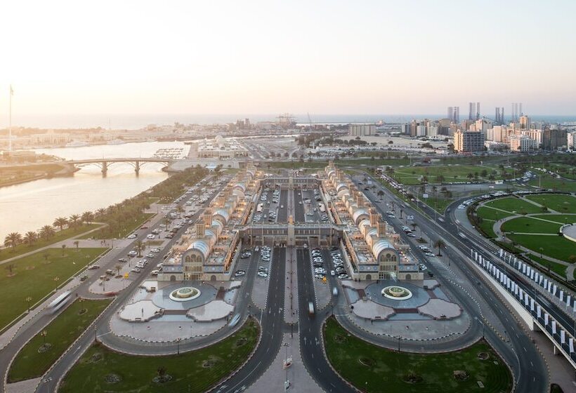 سوئیت ریاست جمهوری 2 خوابه, Four Points By Sheraton Sharjah