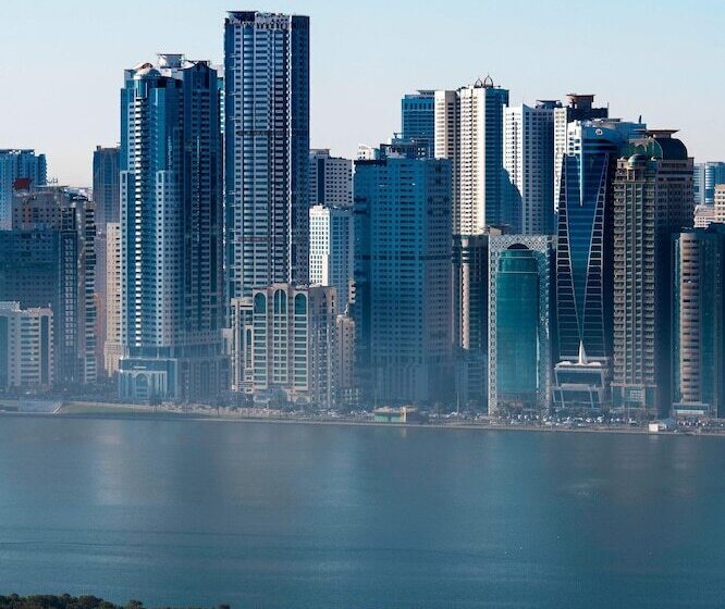 سوئیت ریاست جمهوری 2 خوابه, Four Points By Sheraton Sharjah