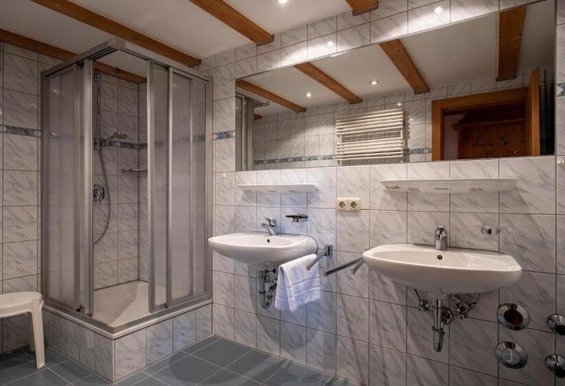 דירת חדר, Residenz Hopfensee