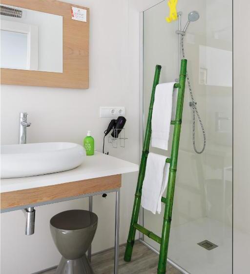 수피리어 룸, Alamo