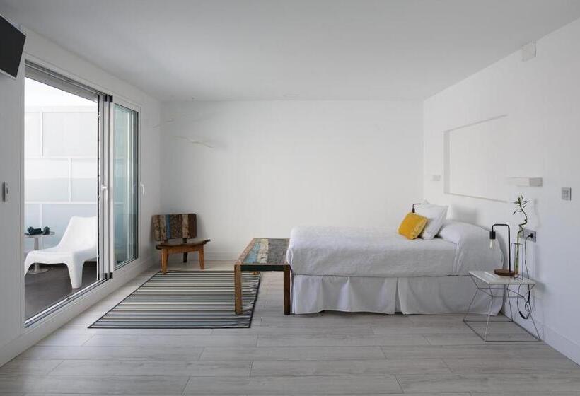 디럭스 룸, Alamo