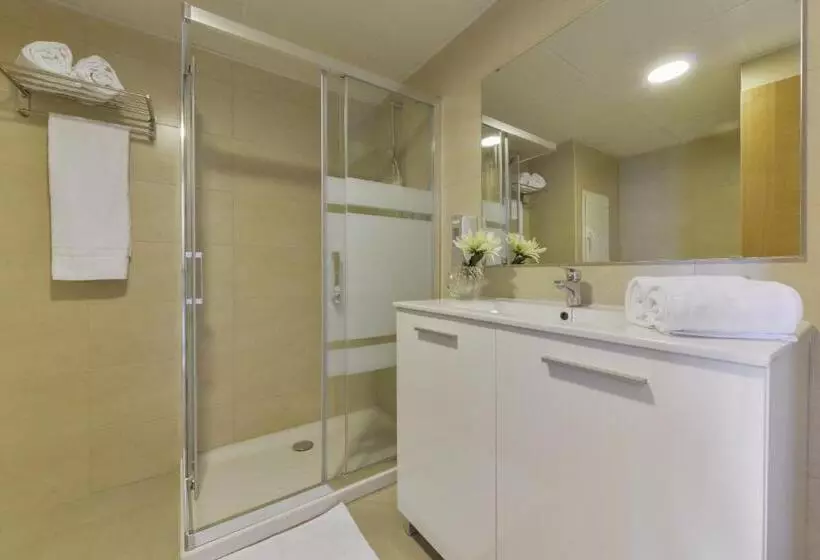 Quarto Estandar, Amazonas