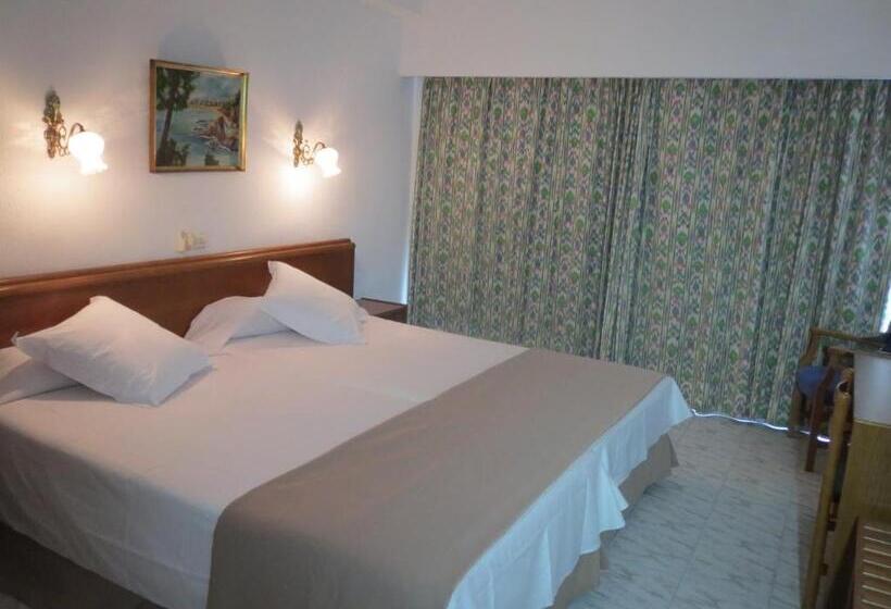 スーペリアールーム, Amic Gala