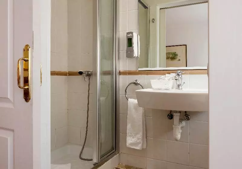 اتاق استاندارد, Araxa Adults Only