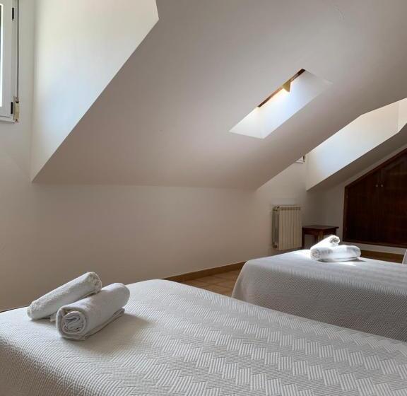 スタンダードトリプルルーム, Arena